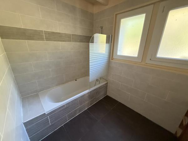 Maison 6 pièce(s) 5 chambre(s) 151 m²