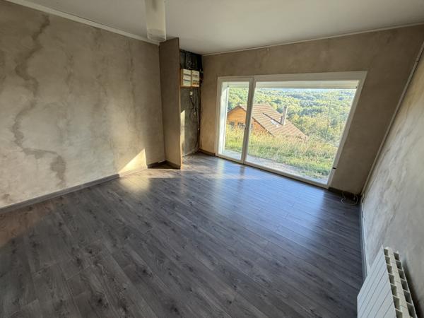 Maison 6 pièce(s) 5 chambre(s) 151 m²