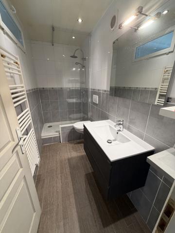 Maison 6 pièce(s) 5 chambre(s) 151 m²