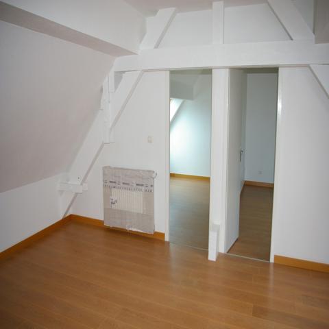 Duplex
                                                                                                                                                                                                                                                                                                                        6 pièce(s)                                                                                                                                                                                                          4 chambre(s)                                                                                                                                                                                                          120  m²