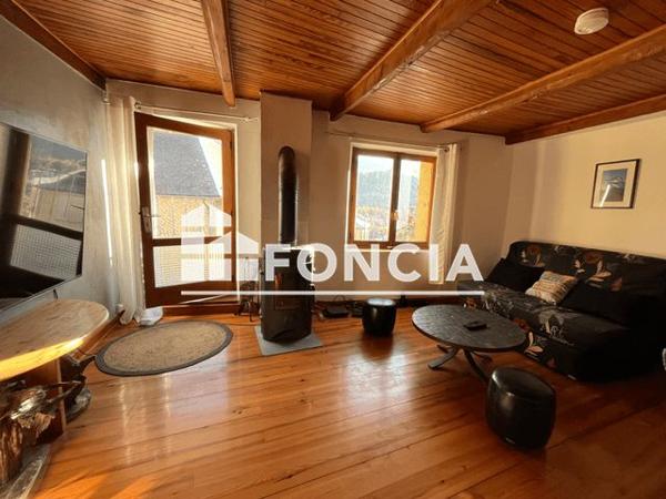 À vendre Appartement 3 pièces 93.57 m² - Seyne 04140