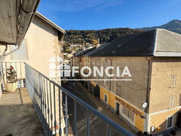 À vendre Appartement 3 pièces 93.57 m² - Seyne 04140