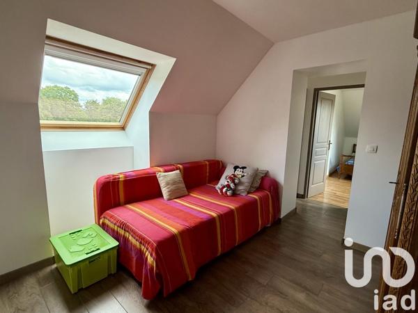 Maison 8 pièces de 220 m² à Beuzeville (27210)