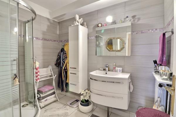 Marseille (13013) Appartement T3/4 80 m² – Dernier étage – Saint-Mitre