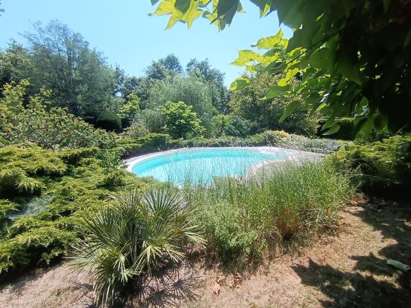 Maison 6 pièces 144 m² sur 2311 m² de terrain avec piscine Saint-Perdon (40090)