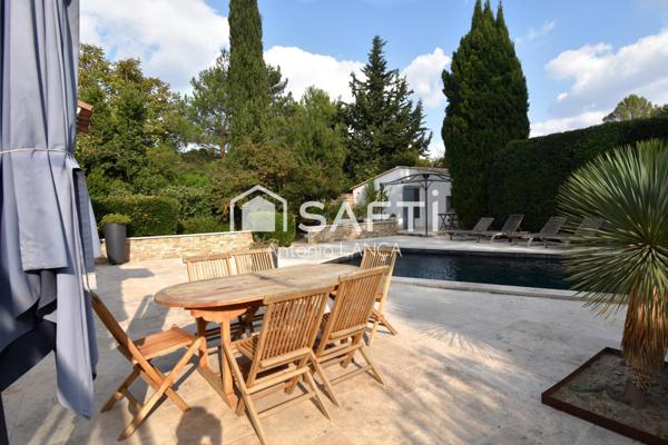 Maison familiale avec studio à Ventabren  -- Une maison qui respire la douceur et la sérénité