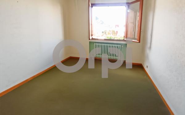 Maison à vendre    5 pièces •  Laragne-Montéglin