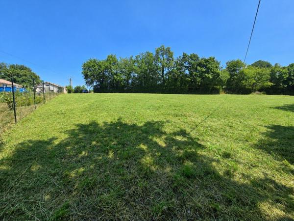 Terrain de 2 750 m² à quelques minutes de Mirepoix
