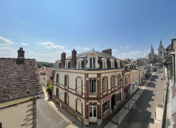 DOURDAN - Centre-ville - Charme de l'ancien