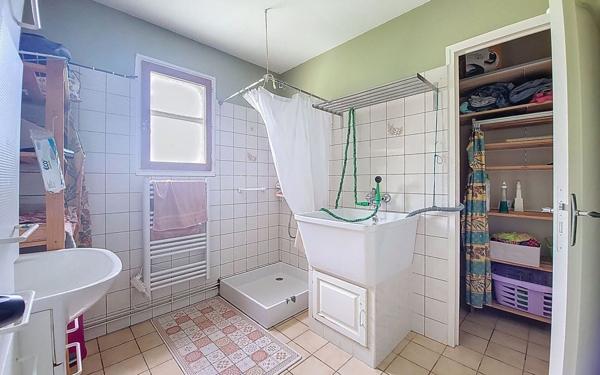 Maison à vendre    3 pièces •  Fromental