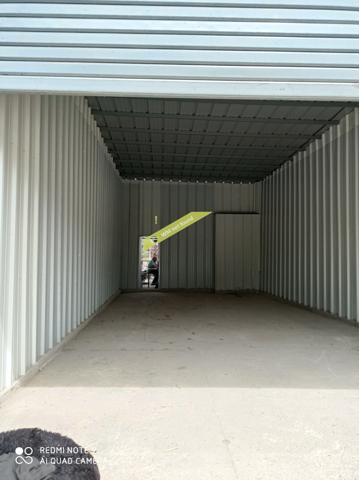 Saint-Victoret (13730) Location box pour stockage ou bureau