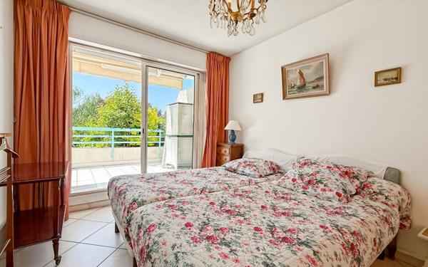 Appartement à vendre    3 pièces • 66 m2 Saint-Raphaël