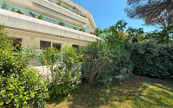 Appartement à vendre    3 pièces • 66 m2 Saint-Raphaël