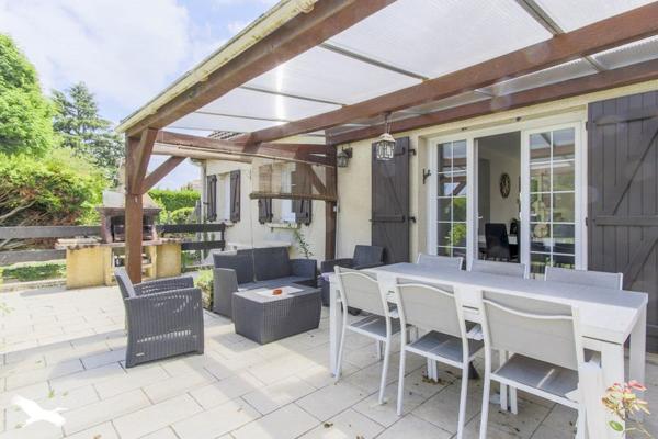 Maison 499 000 € Neauphle-le-Château 6 p 133 m² DPE D