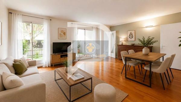 Vente                                                      Appartement
                        
                     3 pièces                      78 m2                     à Villennes-sur-Seine