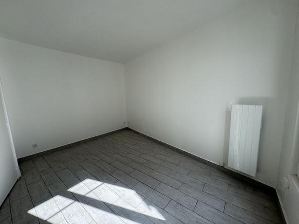 Appartement 99 000 € Achères 1 pièce 18,6 m² DPE E