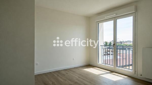 Appartement
         3 pièces
        - 76 m² 600 000 € *