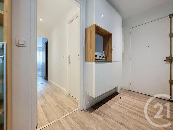 Appartement F4 à vendre  4 pièces - 90,89 m 2   PARIS  - 75015