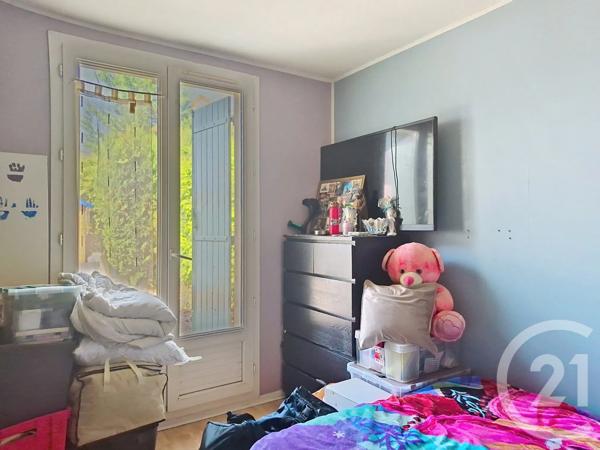 Maison à vendre  4 pièces - 75 m 2   NEMOURS  - 77