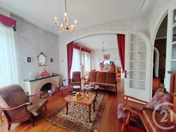 Maison à vendre  7 pièces - 236,55 m2 GRAULHET - 81