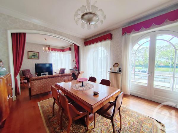 Maison à vendre  7 pièces - 236,55 m2 GRAULHET - 81