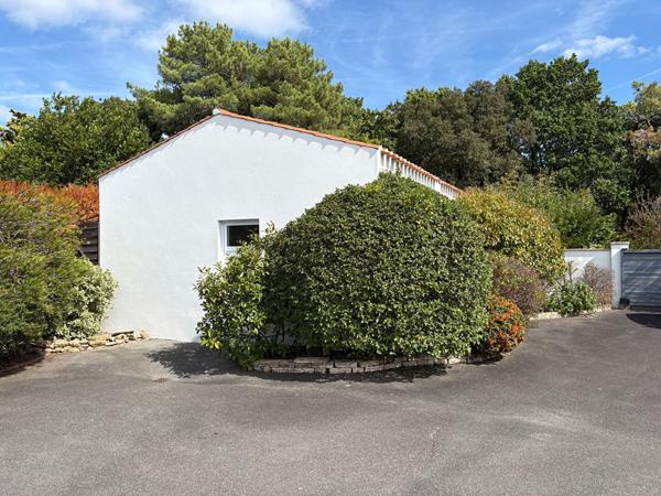 Maison Saint Hilaire De Riez 3 ch, garages, piscine