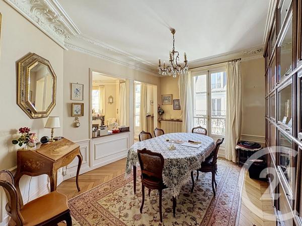 Appartement F3 à vendre  3 pièces - 70,60 m 2   PARIS  - 75009