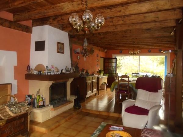 Immobilier Neuvic (24190) – Maison 180m2 – 267 500 €