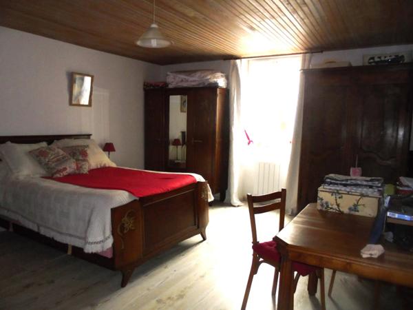 Immobilier Neuvic (24190) – Maison 180m2 – 267 500 €