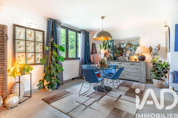 Maison à vendre 8 pièces 214 m² Les Alluets-le-Roi