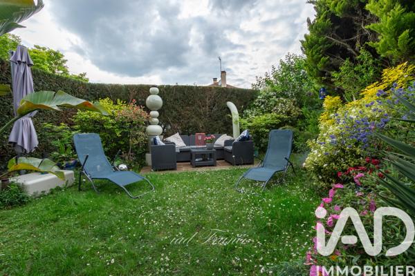 Maison à vendre 8 pièces 214 m² Les Alluets-le-Roi