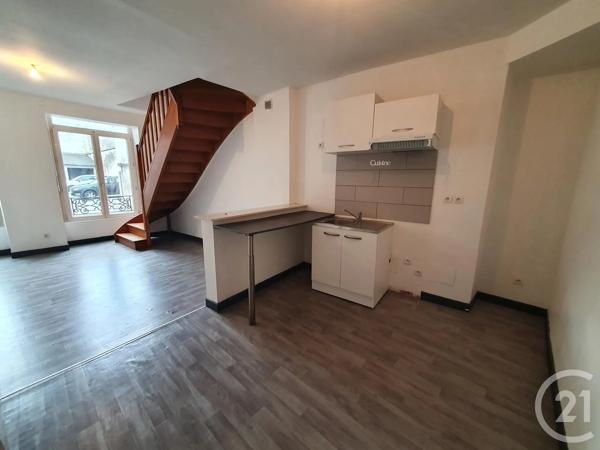 Immeuble à vendre  181,50 m 2   BEAUGENCY  - 45