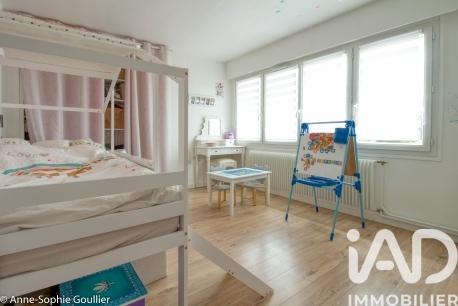 Maison à vendre 10 pièces 185 m² Andrésy