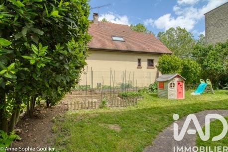 Maison à vendre 10 pièces 185 m² Andrésy