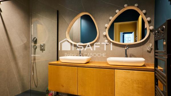 Maison contemporaine de plain-pied sans travaux proche du centre,5 chambres, piscine, stationnement