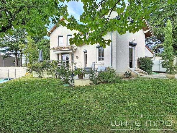 "LES TILLEULS" - VENTE EN CO-EXCLUSIVITE, FRANCHEVILLE LE BAS, MAISON ANCIENNE, 169 M2, 4 CH/ BUREAU, PISCINE