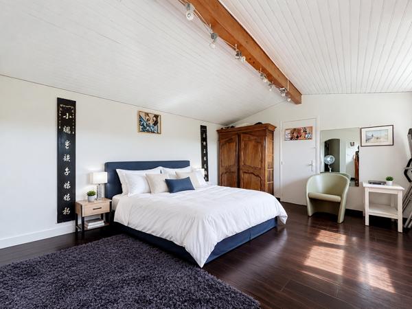 "LES TILLEULS" - VENTE EN CO-EXCLUSIVITE, FRANCHEVILLE LE BAS, MAISON ANCIENNE, 169 M2, 4 CH/ BUREAU, PISCINE