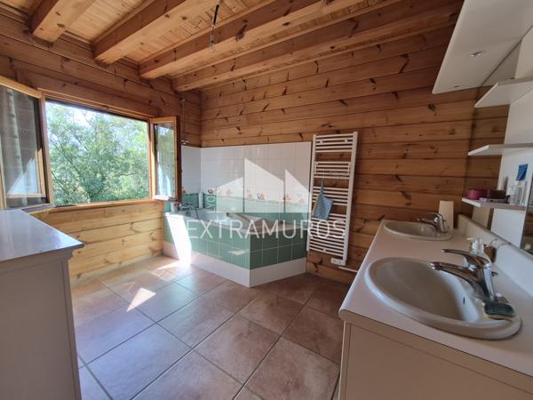 Maison 6 pièce(s) 4 chambre(s) 152 m²