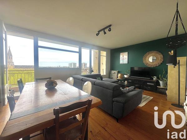 Appartement 4 pièces de 84 m² à Tarbes (65000)