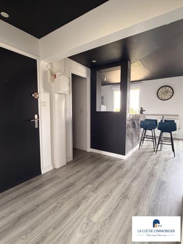 Appartement T3 balcon entièrement rénové