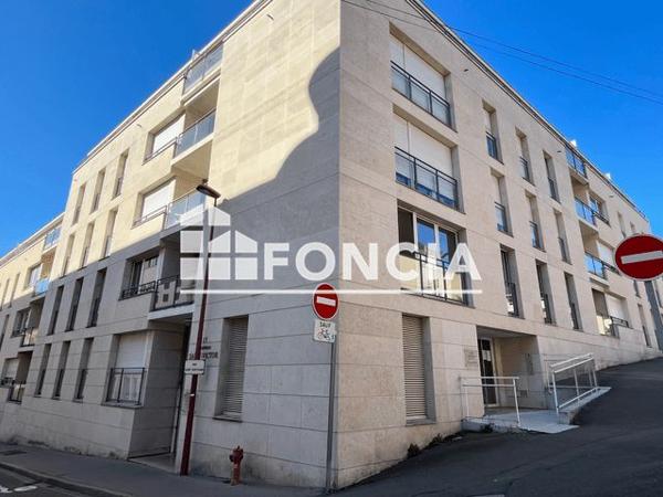 Location Appartement 4 pièces 102.8 m² - 17 RUE SAINT BERTRAND Le Mans 72000