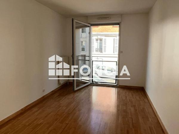 Location Appartement 4 pièces 102.8 m² - 17 RUE SAINT BERTRAND Le Mans 72000