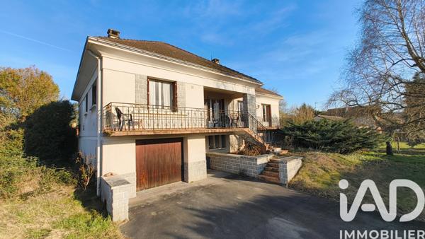 Maison à vendre 12 pièces 252 m² Puy-Guillaume