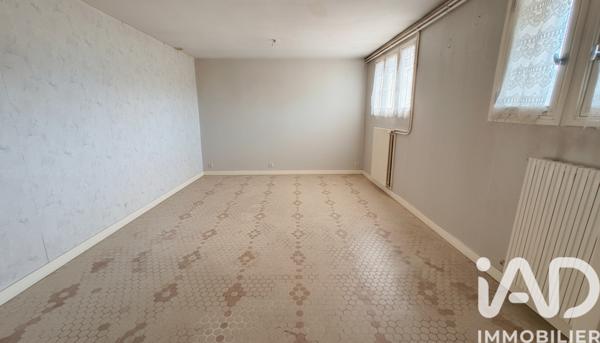 Maison à vendre 12 pièces 252 m² Puy-Guillaume