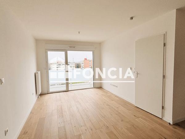Location Appartement 2 pièces 40.03 m² - AVENUE DE BOLLAERT Lens 62300