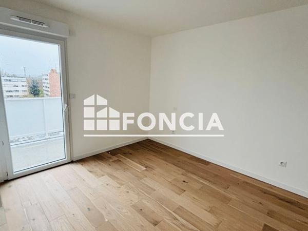 Location Appartement 2 pièces 40.03 m² - AVENUE DE BOLLAERT Lens 62300
