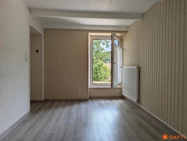 Maison 5 pièces avec jardin, terrasse et garages