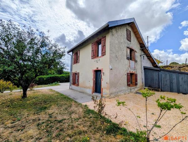 Maison 5 pièces avec jardin, terrasse et garages