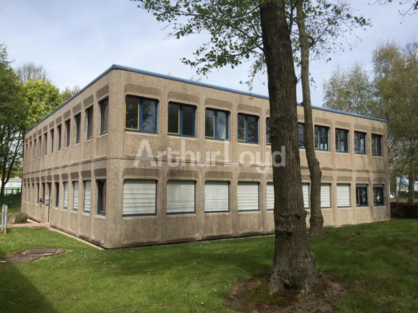 Bureaux à louer à Villeneuve d'Ascq espaces modulables et parkings privatifs