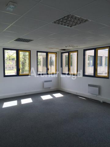 Bureaux à louer à Villeneuve d'Ascq espaces modulables et parkings privatifs